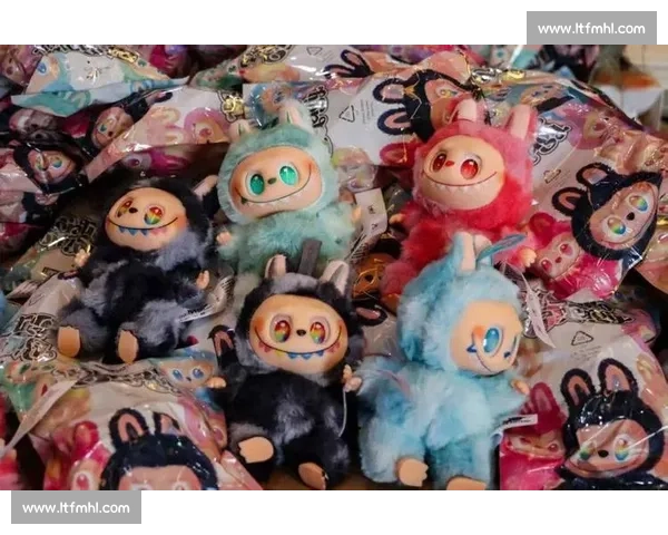 李佳琦提醒：LABUBU 溢价虚高，官方补货后价格已腰斩