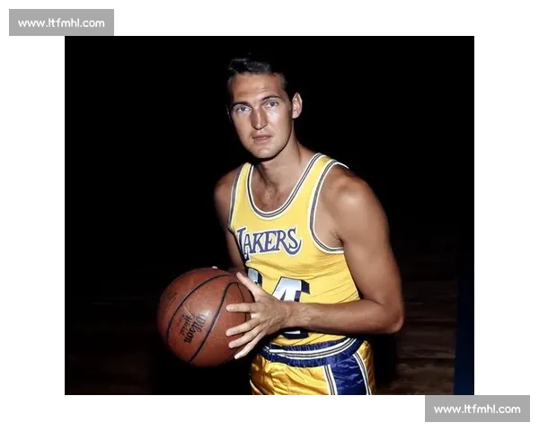 杰里·韦斯特的篮球传奇与影响力探析：从湖人明星到篮球文化象征