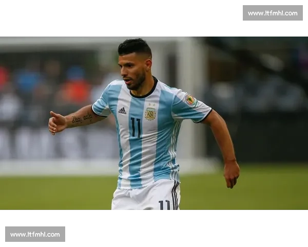 “伪九号”的回归阿圭罗式前锋的战术价值几何