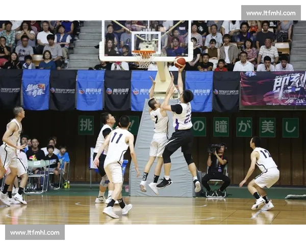 从路人王到国家队，这群少年用热爱点燃电竞的星辰大海！